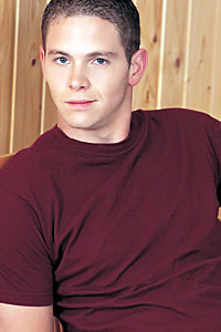 picture of muscular porn star Andrew Dombovari | hotmusclefucker.com