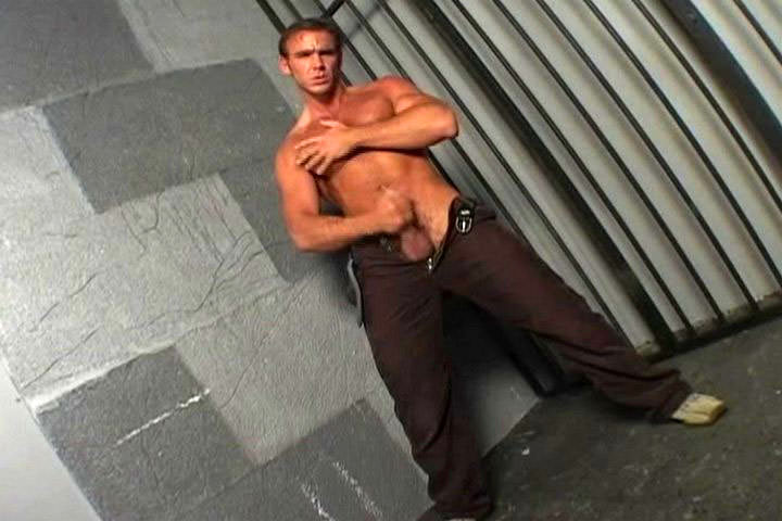 Muscle and Cum #03